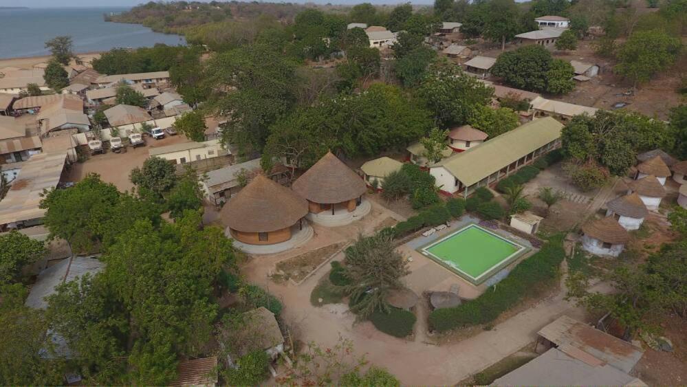 Hôtel Tendaba Camp Extérieur photo
